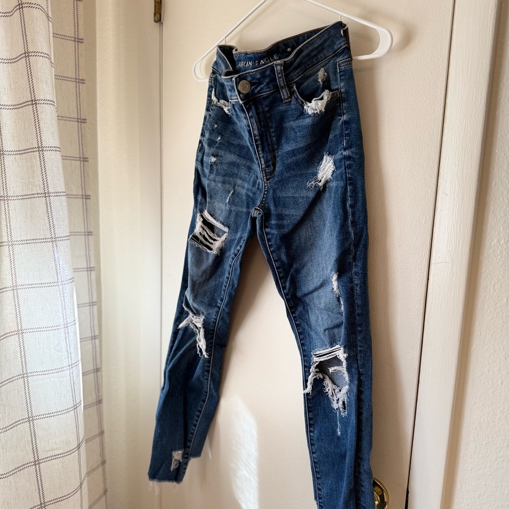 American Eagle Outfitters Women's Ripped Dark Blue Skinny Jeans